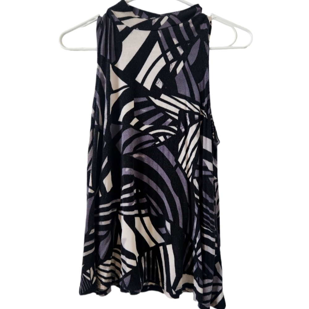 Cable & Gauge sleeveless top